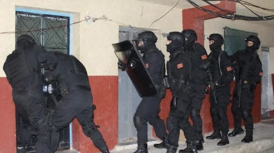 إحباط مخطط إرهابي وشيك وتوقيف شابين بالمغرب