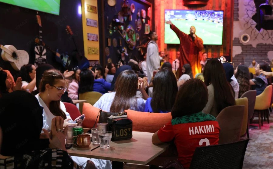 حمى المونديال تنعش قطاعي المطاعم والمقاهي بالمغرب