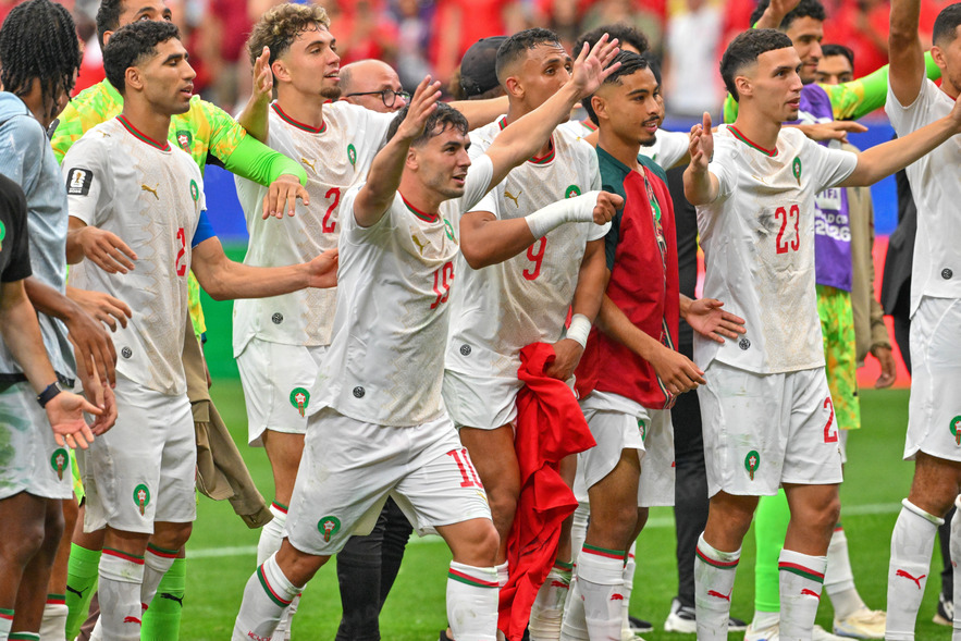 لاعبو المنتخب المغربي يشيدون بالرؤية الملكية بعد بلوغ ربع نهائي مونديال 2026