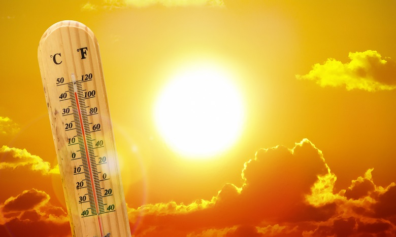 موجة حر تصل إلى 47 درجة تضرب عددا من مناطق المغرب حتى الثلاثاء
