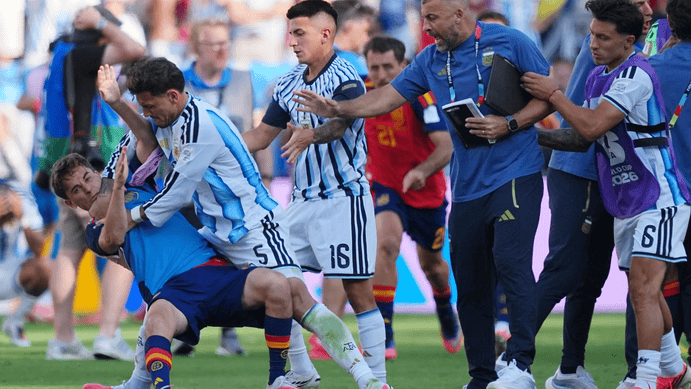 فيفا يعاقب الاتحاد الأرجنتيني ولاعبين بعد أحداث نهائي كأس العالم 2026