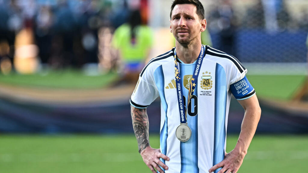 ليونيل ميسي يعلن اعتزاله اللعب الدولي مع منتخب الأرجنتين