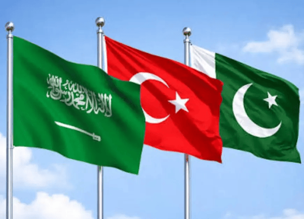السعودية وتركيا وباكستان تستعد لتوقيع اتفاق دفاعي مشترك في مكة وسط تصاعد التوترات الإقليمية