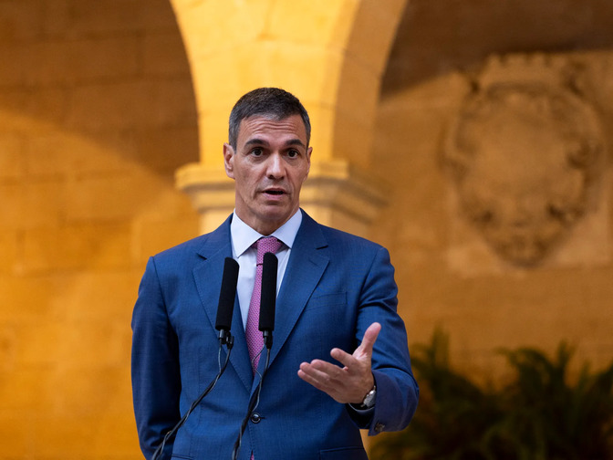 سانشيز يجدد تمسك إسبانيا بعلاقات بناءة مع المغرب